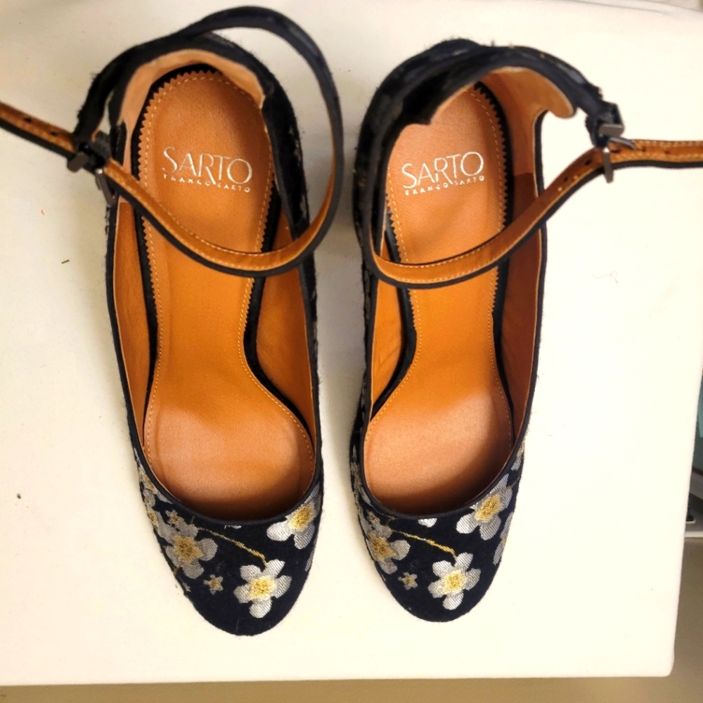 Franco Sarto Floral Ankle Strap Pumps - Size:11